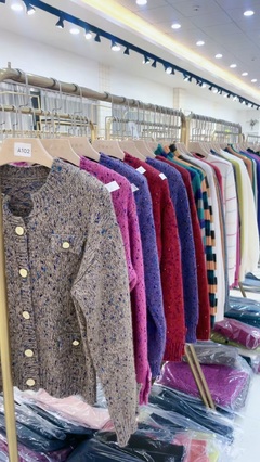 服裝服飾批發(fā)行業(yè)現(xiàn)狀與機(jī)遇——以50522065249為例探討市場(chǎng)新格局