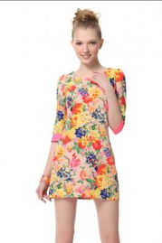 服裝批發(fā)行業(yè)全景 品牌折扣、外貿(mào)韓版與生產(chǎn)廠家深度解析